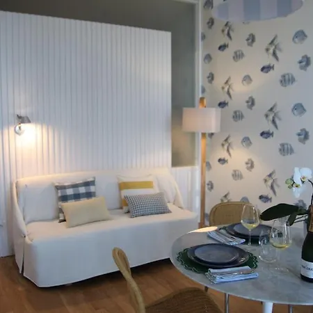 Affittacamere About Italy And 4*