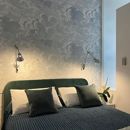 About Italy And Gasthuis