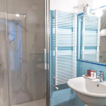 About Italy And Gasthuis 4*